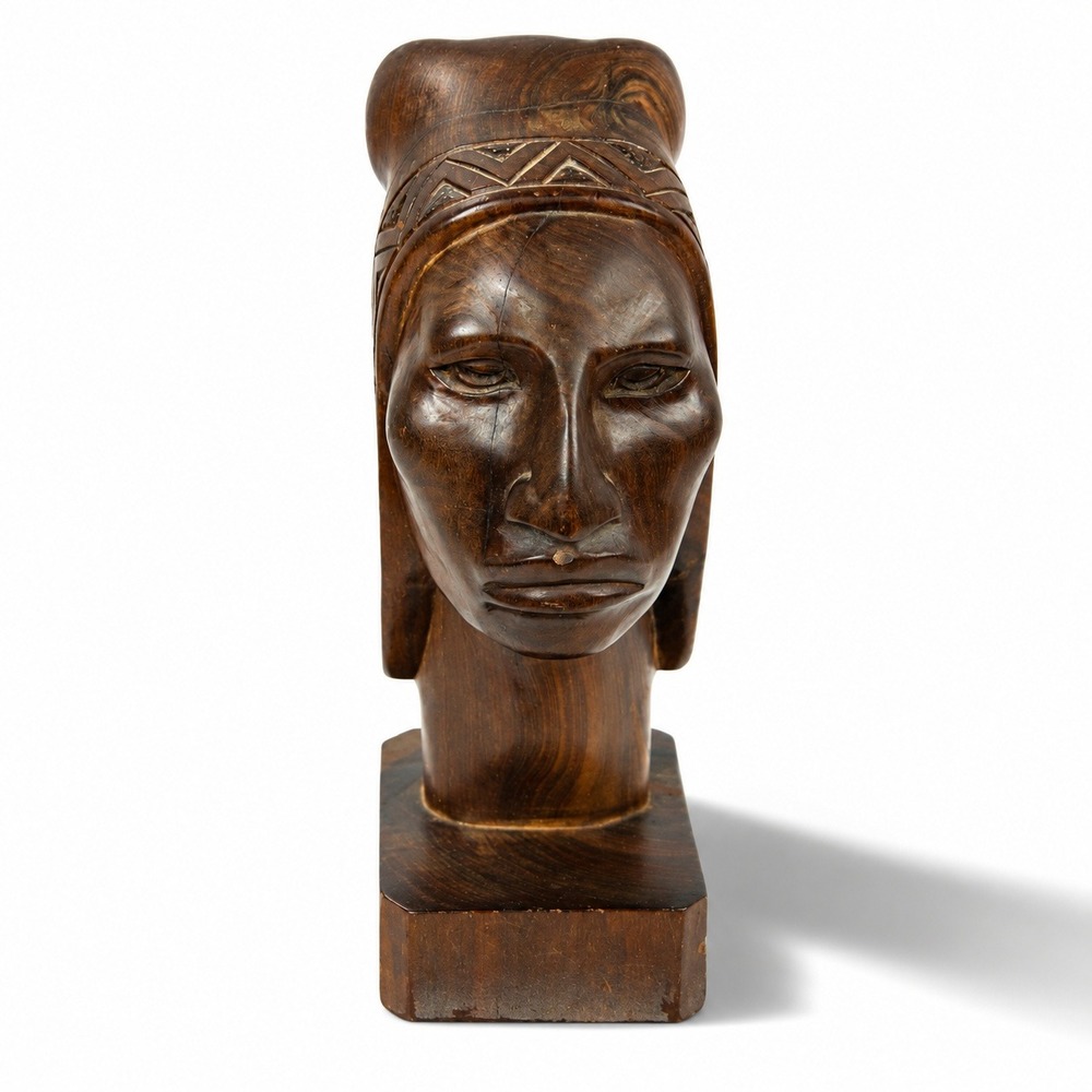 Vintage Hand Carved Wooden Indigenous Bust Sculpture Folk Art Figure 7.5 Inch